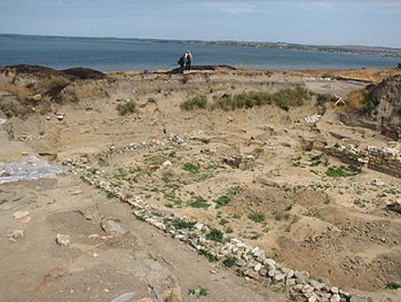 Image - The ruins of the Bosporan city of Phanagoria (in the Crimea).